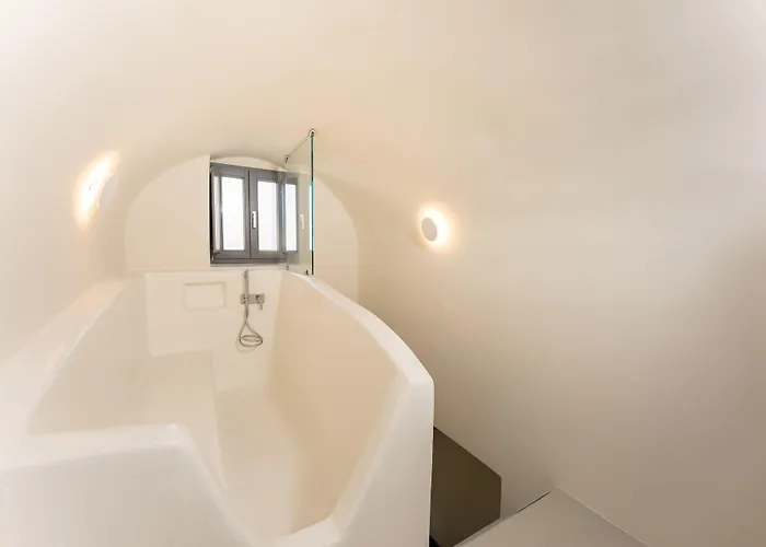 Cilon 3* Imerovigli (Santorini)