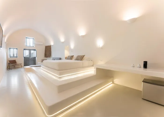 Cilon Hotel Imerovigli (Santorini)