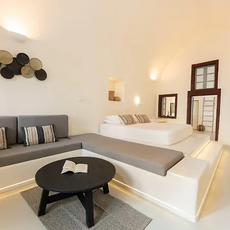 Cilon Hotel Imerovigli (Santorini)