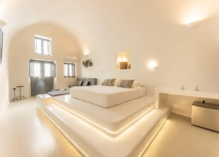 Cilon 3* Imerovigli (Santorini)